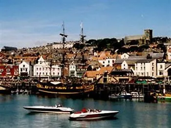 The Captain Guesthouse Scarborough